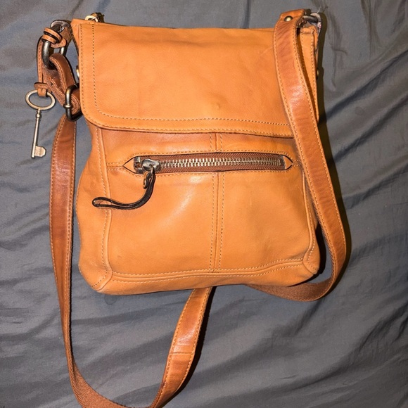 Fossil Handbags - Tan Leather Crossbody Bag